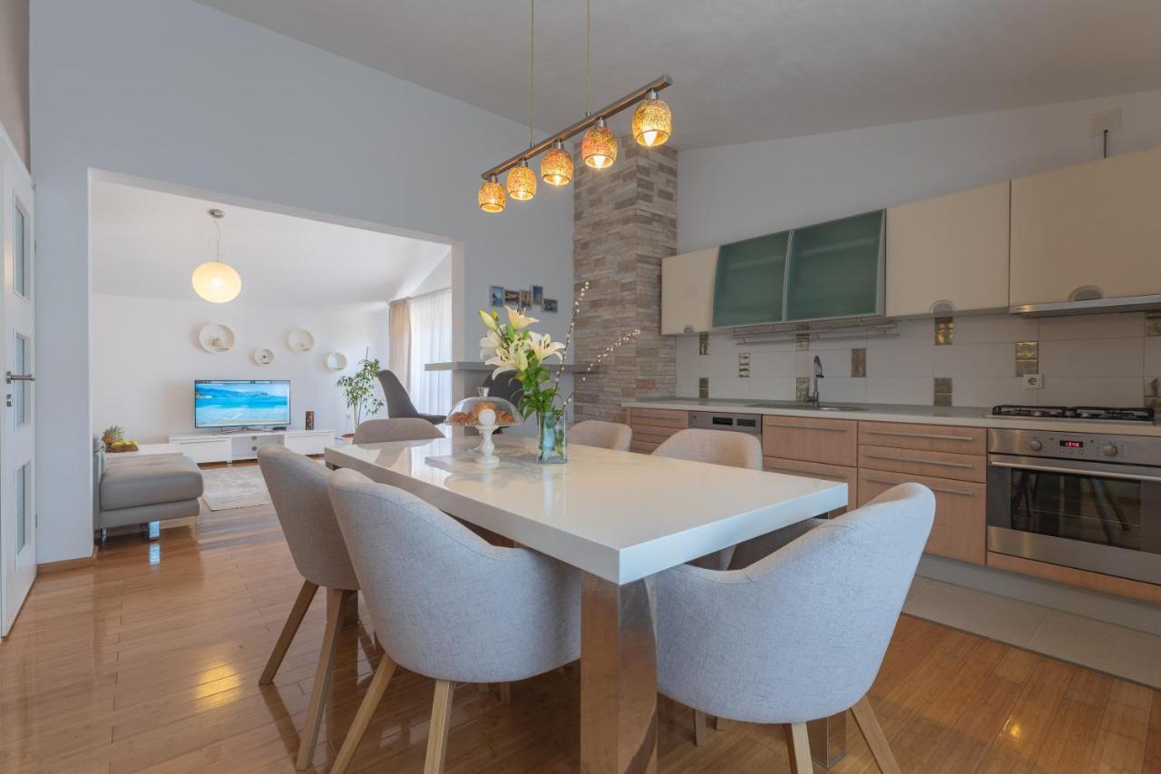 Apartments Idassa Zára Kültér fotó